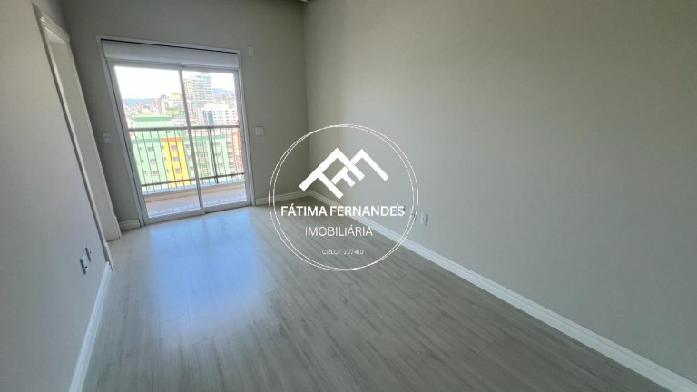 Imagem Apartamento com 4 Quartos à Venda, 175 m² em Meia Praia - Itapema