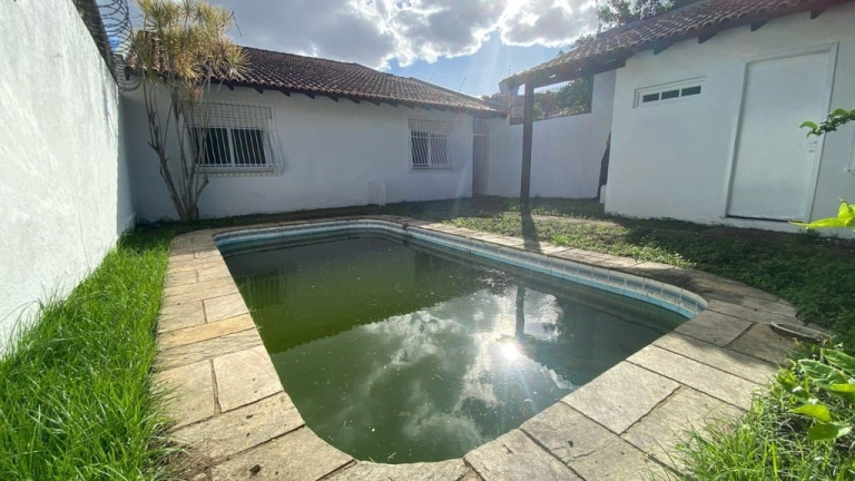 Imagem Casa com 2 Quartos à Venda, 189 m² em Tristeza - Porto Alegre