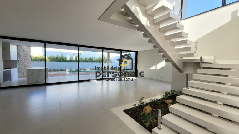 Imagem Imóvel com 4 Quartos à Venda, 358 m² em Alphaville Nova Esplanada - Votorantim Imagem Imóvel com 4 Quartos à Venda, 358 m² em Alphaville Nova Esplanada - Votorantim