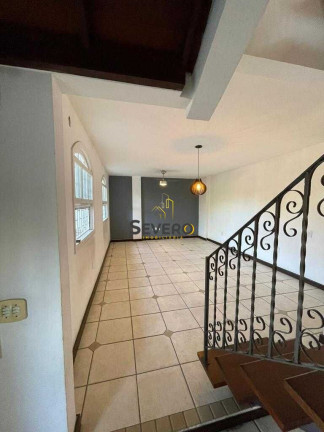 Imagem Casa com 4 Quartos à Venda, 360 m² em Piratininga - Niterói