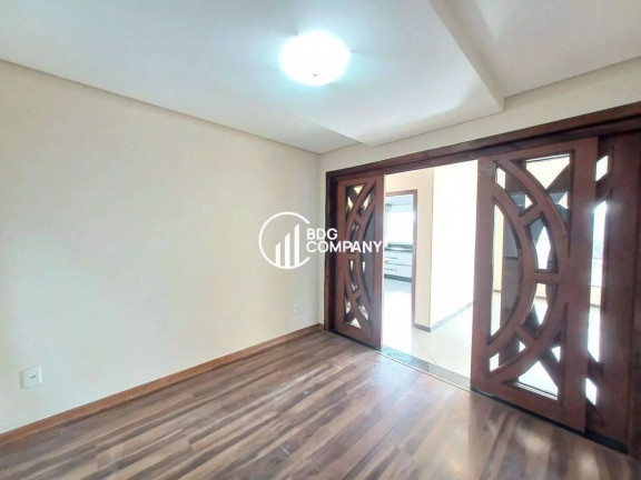Imagem Sobrado com 3 Quartos à Venda, 195 m² em Alto Da Glória - Irati