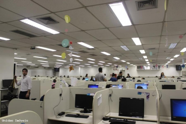 Imagem Imóvel Comercial à Venda, 2.737 m² em Barra Funda - São Paulo Imagem Imóvel Comercial à Venda, 2.737 m² em Barra Funda - São Paulo