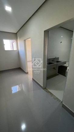 Imagem Casa com 4 Quartos à Venda, 360 m² em Candeias - Vitória Da Conquista Imagem Casa com 4 Quartos à Venda, 360 m² em Candeias - Vitória Da Conquista
