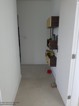 Imagem Casa com 3 Quartos à Venda, 300 m² em Vila De Abrantes (abrantes) - Camaçari