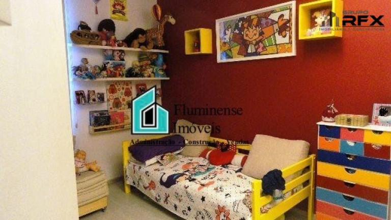 Imagem Apartamento com 3 Quartos à Venda, 218 m² em Icaraí - Niterói