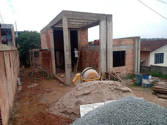 Imagem Casa com 2 Quartos à Venda, 53 m² em Pinheirinho - Curitiba