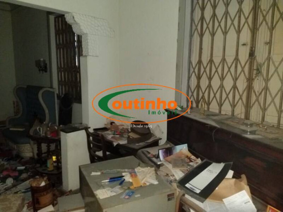 Imagem Casa com 6 Quartos à Venda, 400 m² em Tijuca - Rio De Janeiro Imagem Casa com 6 Quartos à Venda, 400 m² em Tijuca - Rio De Janeiro