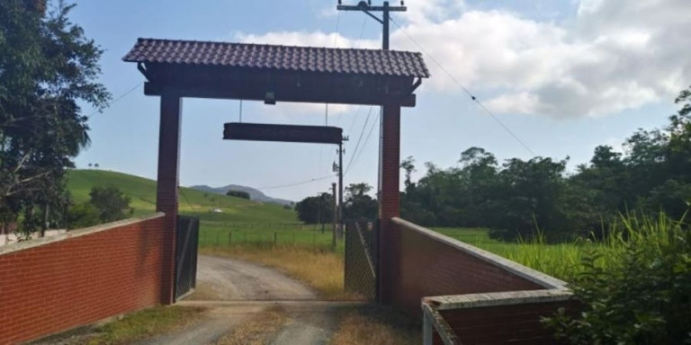 Imagem Fazenda à Venda, 120 m² em Centro - Sete Barras Imagem Fazenda à Venda, 120 m² em Centro - Sete Barras