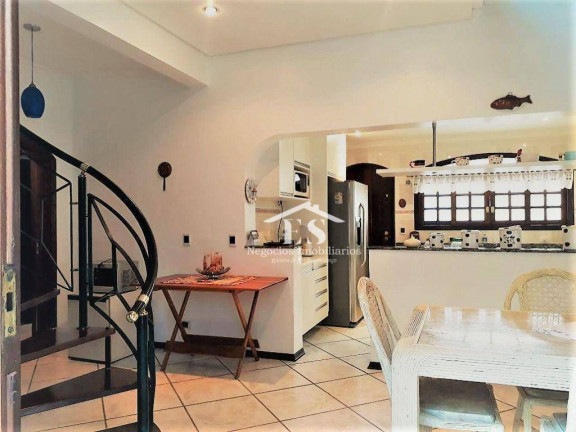 Imagem Casa com 5 Quartos para Temporada, 250 m² em Riviera De São Lourenço - Bertioga