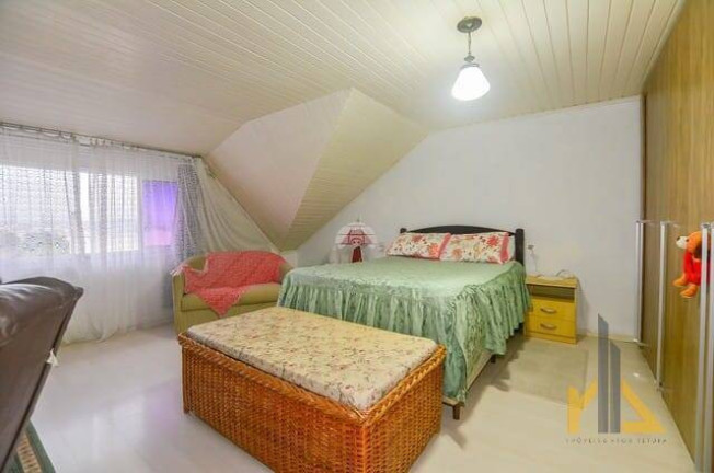 Imagem Sobrado com 3 Quartos à Venda, 134 m² em Fanny - Curitiba