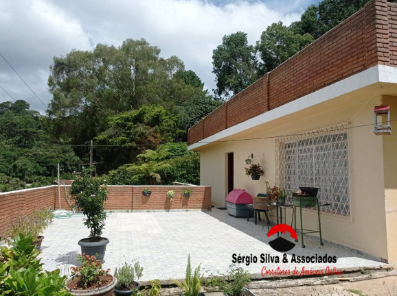 Casa à Venda,  em Campos Do Jordão