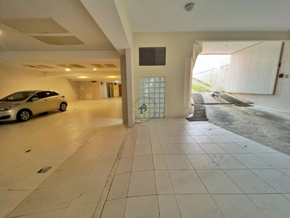 Imagem Casa com 7 Quartos para Alugar, 740 m² em Itacoatiara - Rio De Janeiro
