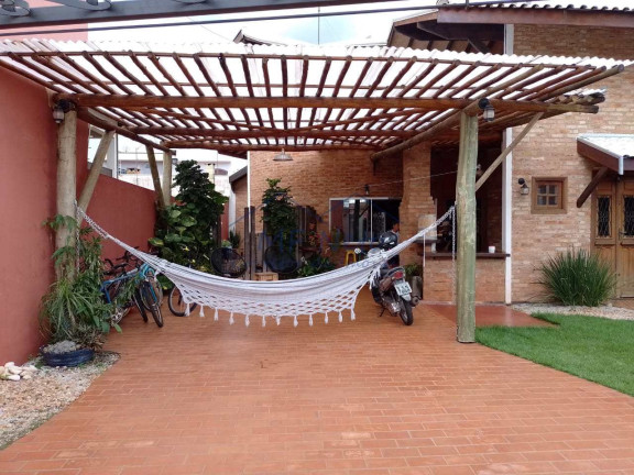 Imagem Casa com 3 Quartos à Venda, 360 m² em Cidade Jardim - Pirassununga