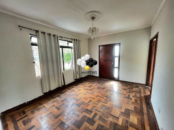 Imagem Casa com 3 Quartos à Venda, 120 m² em Passo Da Areia - Porto Alegre Imagem Casa com 3 Quartos à Venda, 120 m² em Passo Da Areia - Porto Alegre