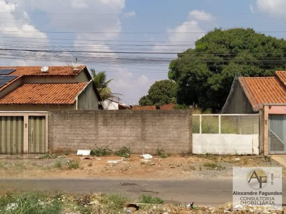 Terreno à Venda, 404 m² em Jardim Mont Serrat Complemento - Aparecida De Goiânia