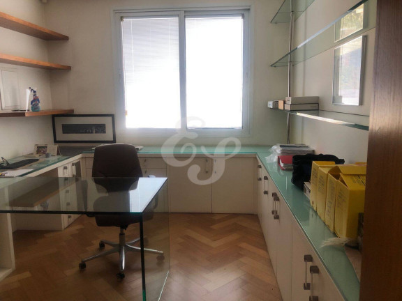 Imagem Casa de Condomínio com 4 Quartos à Venda, 750 m² em Alphaville - Barueri Imagem Casa de Condomínio com 4 Quartos à Venda, 750 m² em Alphaville - Barueri