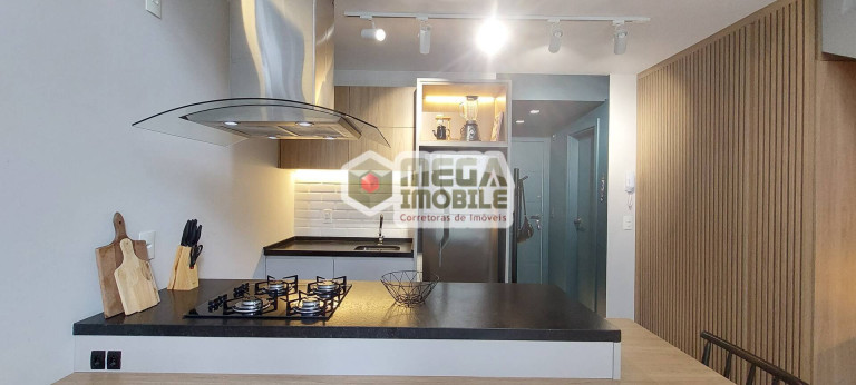Imagem Apartamento com 1 Quarto à Venda, 45 m² em Carvoeira - Florianópolis