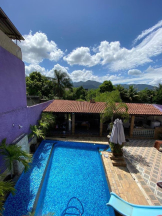 Imagem Casa com 3 Quartos à Venda, 495 m² em Bangu - Rio De Janeiro