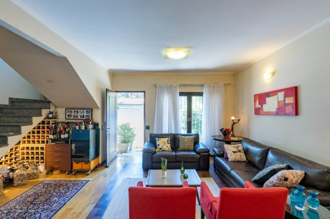 Imagem Casa de Vila com 4 Quartos à Venda, 240 m² em Rolinópolis - São Paulo