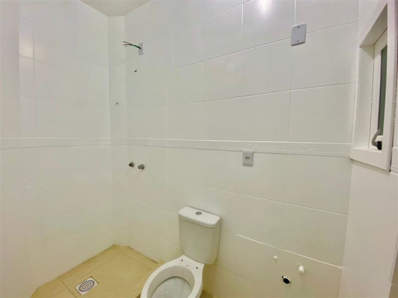 Imagem Sobrado com 2 Quartos à Venda, 68 m² em Mato Grande - Canoas