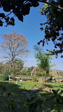 Imagem Chácara com 3 Quartos à Venda, 370 m² em Porangaba - Porangaba