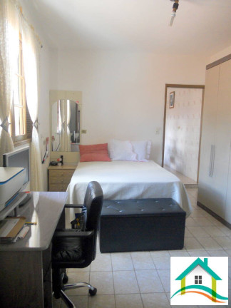 Imagem Casa com 2 Quartos à Venda, 253 m² em Vila Palmares - Santo André