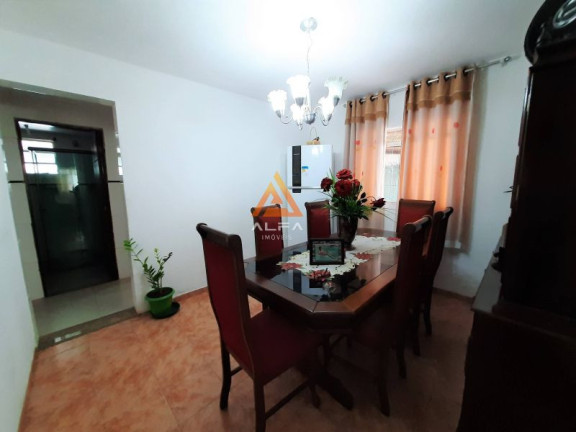 Imagem Casa com 3 Quartos à Venda, 53 m²