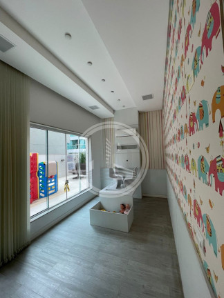 Imagem Apartamento com 4 Quartos à Venda, 131 m² em Centro - Balneário Camboriú Imagem Apartamento com 4 Quartos à Venda, 131 m² em Centro - Balneário Camboriú