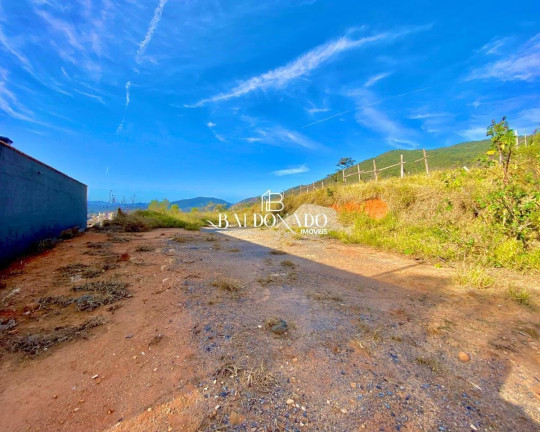 Terreno à Venda, 650 m² em Centro - Extrema