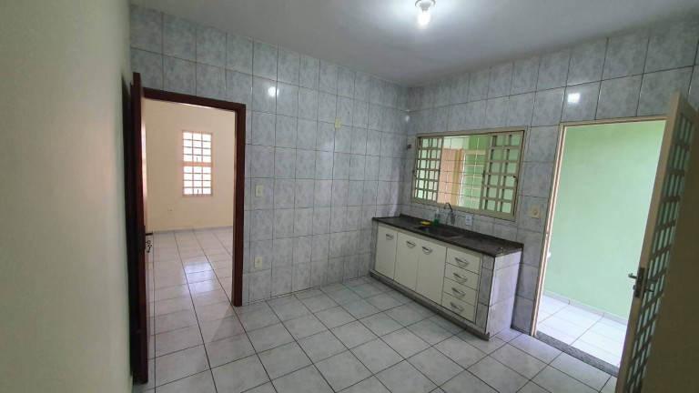 Imagem Casa com 2 Quartos à Venda, 125 m² em Esplanada Independência - Taubaté Imagem Casa com 2 Quartos à Venda, 125 m² em Esplanada Independência - Taubaté