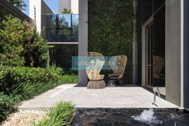 Imagem Apartamento com 4 Quartos à Venda, 292 m² em Moinhos De Vento - Porto Alegre