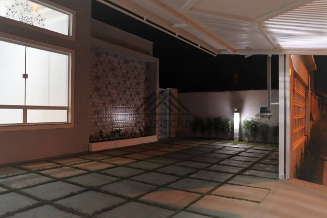 Imagem Casa com 3 Quartos à Venda, 371 m² em Jardim California - Itanhaém Imagem Casa com 3 Quartos à Venda, 371 m² em Jardim California - Itanhaém