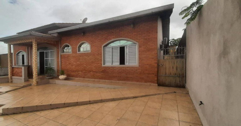 Imagem Casa com 4 Quartos à Venda, 519 m² em Jardim Potiguar - Várzea Grande