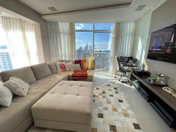 Imagem Apartamento com 3 Quartos à Venda, 169 m² em Centro - Balneário Camboriú Imagem Apartamento com 3 Quartos à Venda, 169 m² em Centro - Balneário Camboriú
