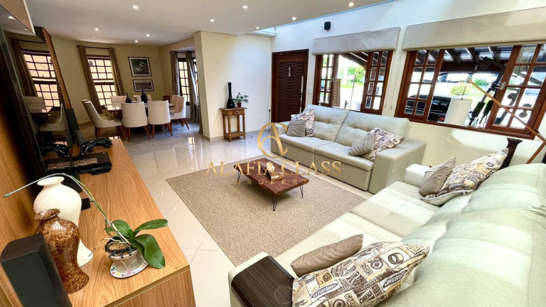 Imagem Casa com 3 Quartos à Venda, 360 m² em São Paulo Ii - Cotia Imagem Casa com 3 Quartos à Venda, 360 m² em São Paulo Ii - Cotia