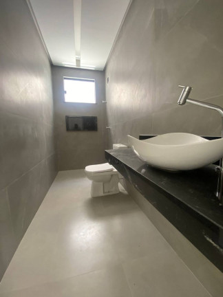 Imagem Casa com 3 Quartos à Venda, 307 m² em Centro - Barra Dos Coqueiros Imagem Casa com 3 Quartos à Venda, 307 m² em Centro - Barra Dos Coqueiros
