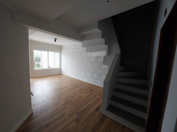 Imagem Sobrado com 4 Quartos à Venda, 192 m² em Bom Retiro - Curitiba