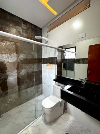 Imagem Casa com 3 Quartos à Venda, 330 m² em Caiçara - Praia Grande