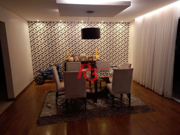 Imagem Apartamento com 4 Quartos à Venda, 234 m² em Embaré - Santos