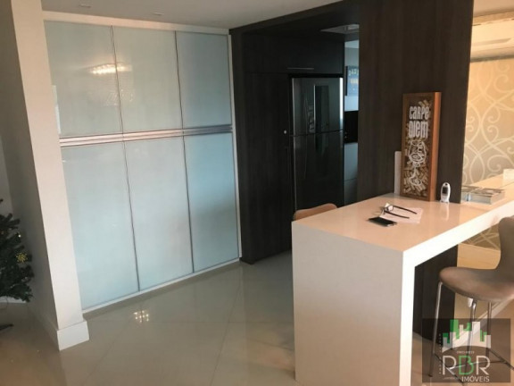 Imagem Apartamento com 3 Quartos à Venda, 138 m² em Caxias Do Sul