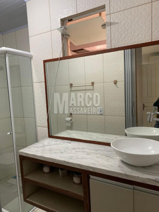 Imagem Casa com 3 Quartos para Alugar, 300 m² em Centro - Balneário Barra Do Sul