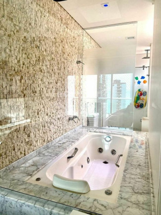 Imagem Apartamento com 3 Quartos à Venda, 158 m² em Centro - Balneário Camboriú