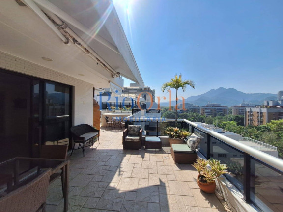 Imagem Cobertura com 4 Quartos à Venda, 260 m² em Barra Da Tijuca - Rio De Janeiro