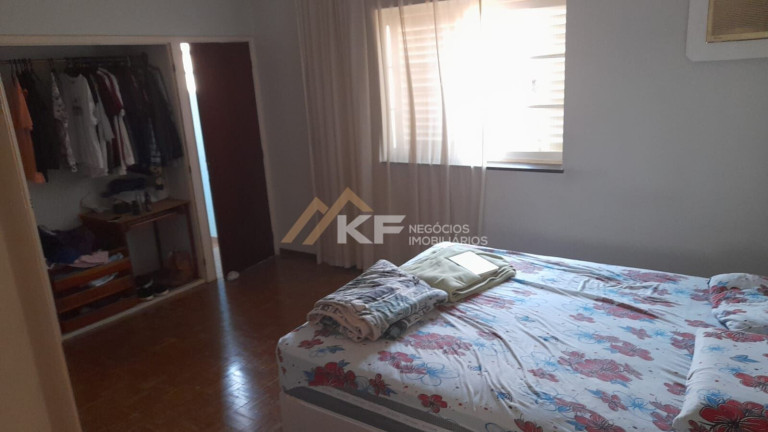 Imagem Casa com 3 Quartos à Venda, 275 m² em Campos Elíseos - Ribeirão Preto Imagem Casa com 3 Quartos à Venda, 275 m² em Campos Elíseos - Ribeirão Preto