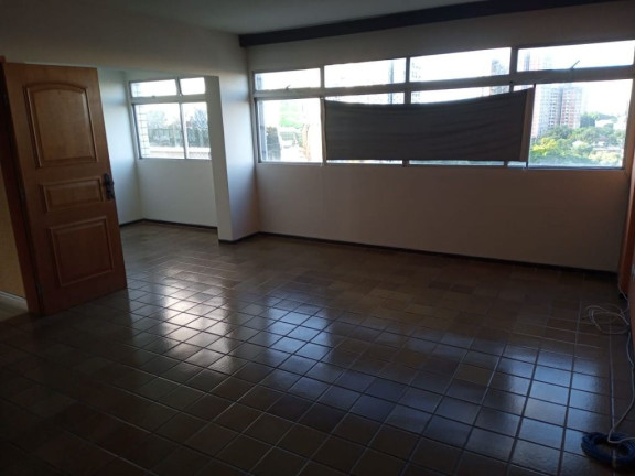 Imagem Apartamento com 3 Quartos à Venda, 135 m² em Paissandu - Recife Imagem Apartamento com 3 Quartos à Venda, 135 m² em Paissandu - Recife