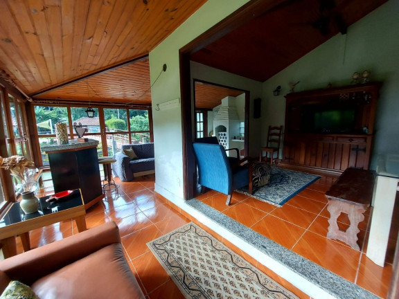 Imagem Casa com 5 Quartos à Venda, 132 m² em Albuquerque - Teresópolis Imagem Casa com 5 Quartos à Venda, 132 m² em Albuquerque - Teresópolis