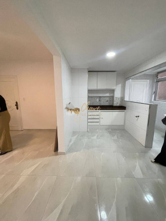 Apartamento com 2 Quartos à Venda, 78 m² em Gonzaga - Santos