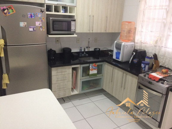 Imagem Apartamento com 2 Quartos à Venda, 68 m² em Macuco - Santos