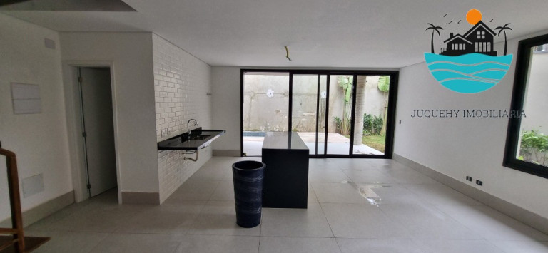 Imóvel com 4 Quartos à Venda,  em Juquehy - São Sebastião
