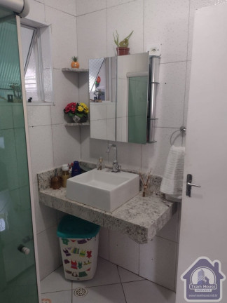 Imagem Casa de Condomínio com 2 Quartos à Venda, 1.022 m² em Vila Amélia - Poá